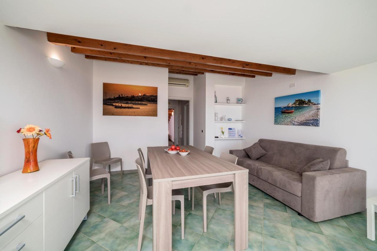 Archimede, Appartamento Con Vista In Centro A Марина-ди-Рагуза Экстерьер фото