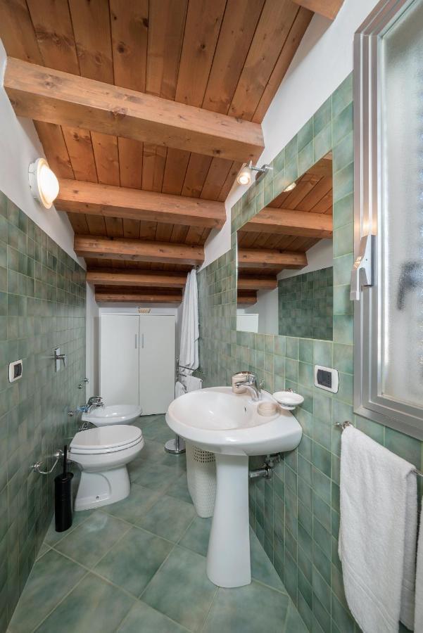 Archimede, Appartamento Con Vista In Centro A Марина-ди-Рагуза Экстерьер фото